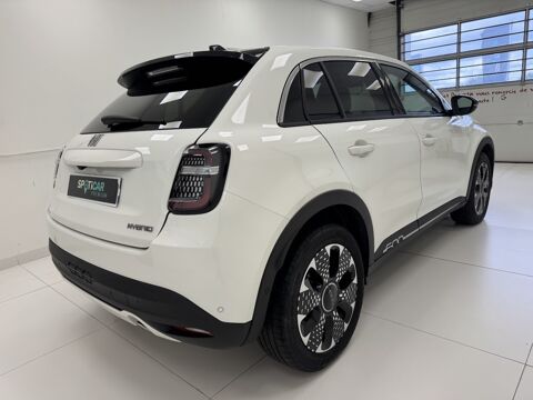 Fiat 600 1.2 Hybrid 100 DCT6 La Prima 2024 occasion 76360 Barentin