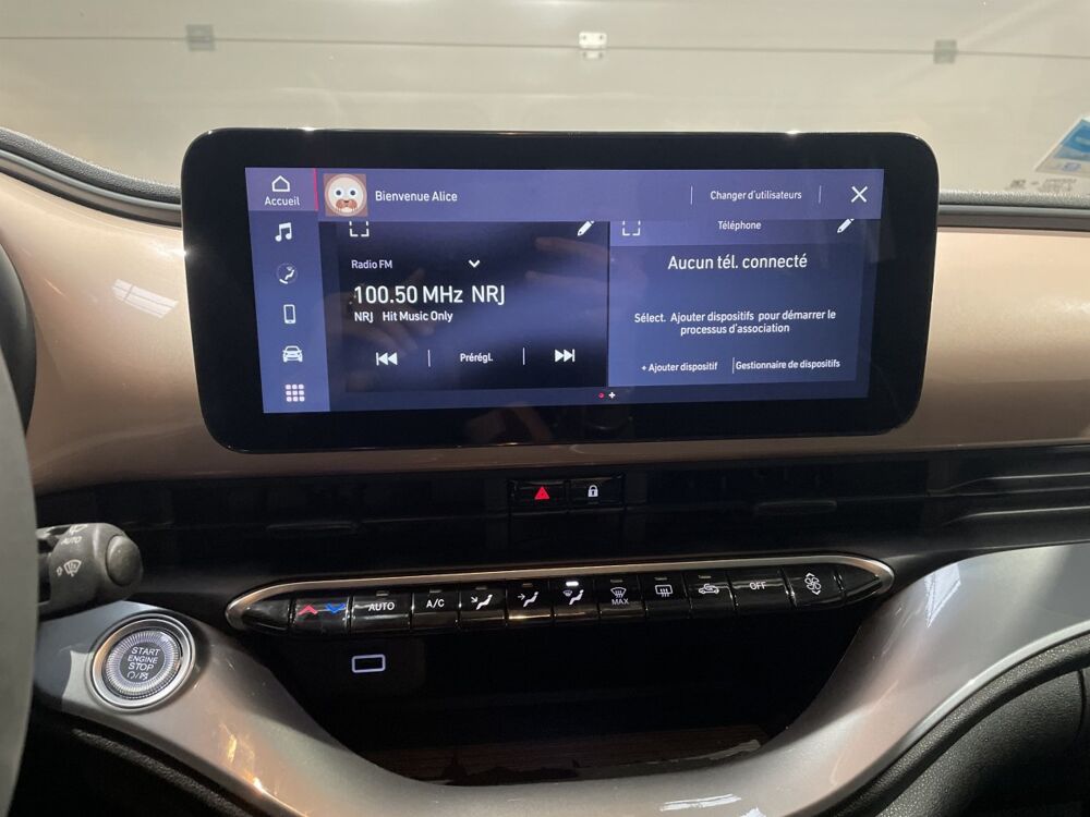 500 E 24kWh Pack Confort & Style 3+1 2023 occasion 76360 Barentin