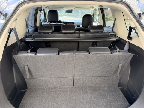 Outlander 2.2 DI-D 4WD camera/gps/cuir/7places 2015 occasion 53210 Soulg&eacute;-sur-Ouette