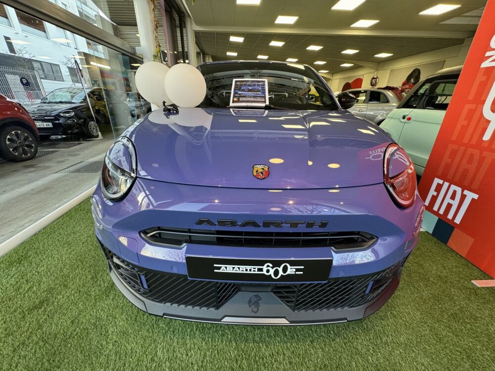 600 E Electrique 54 kWh Scorpionissima 2025 occasion 76360 Barentin