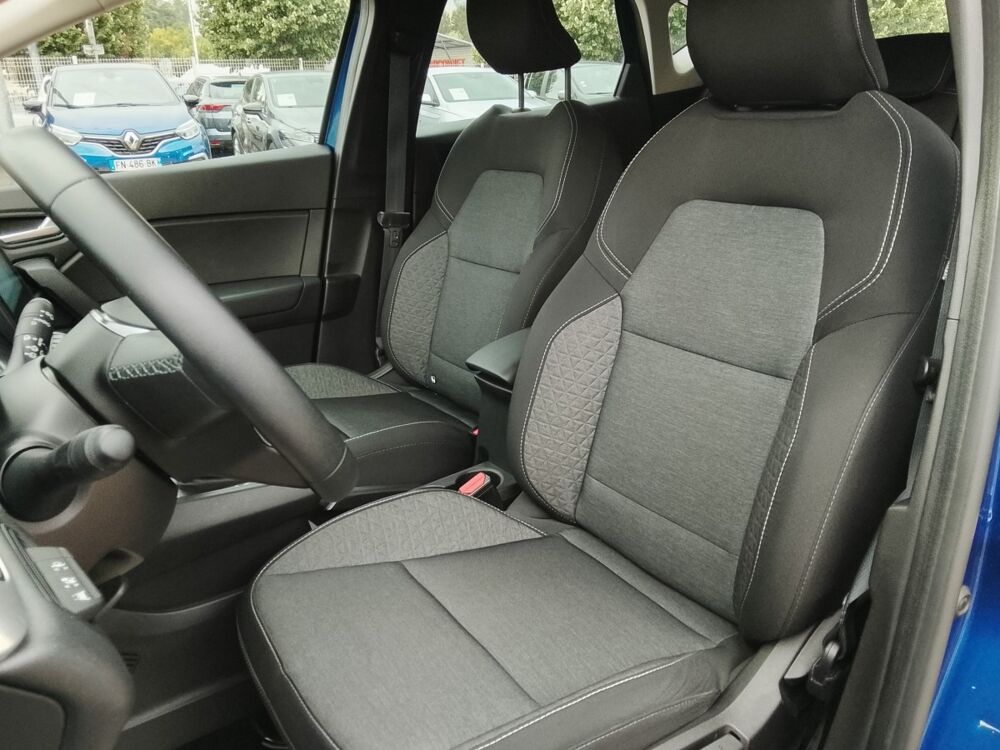 Captur Business E-Tech hybride 145 -21 2022 occasion 42240 Unieux