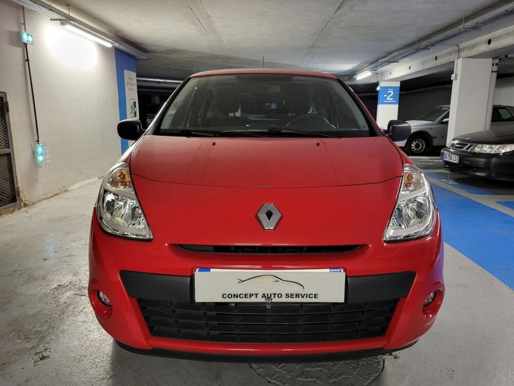 Clio Collection Zen 3 portes 1.2 16V 75 2014 occasion 93600 Aulnay-sous-Bois