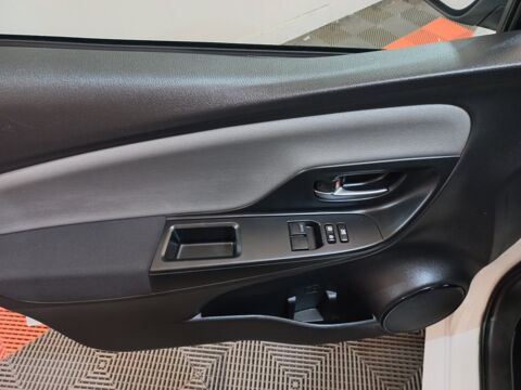 Yaris 1.5 VVT-I HYBRID France Business 2019 occasion 91580 &Eacute;tr&eacute;chy