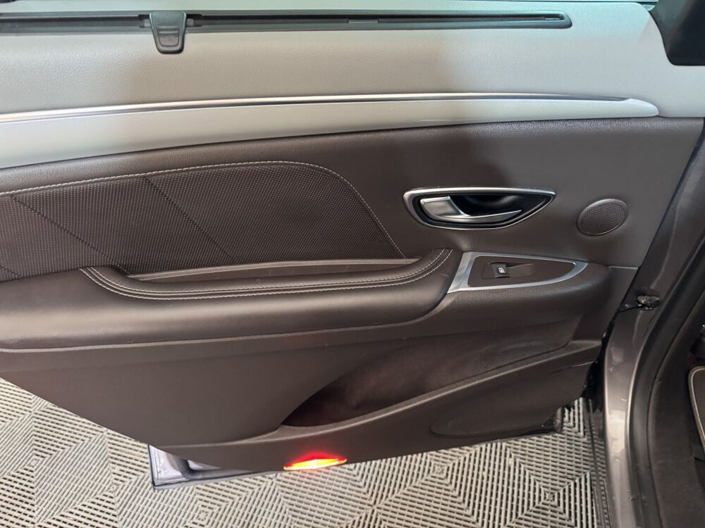 Espace Initiale Paris Energy Tce 200 EDC (5 pl) 2015 occasion 91580 &Eacute;tr&eacute;chy