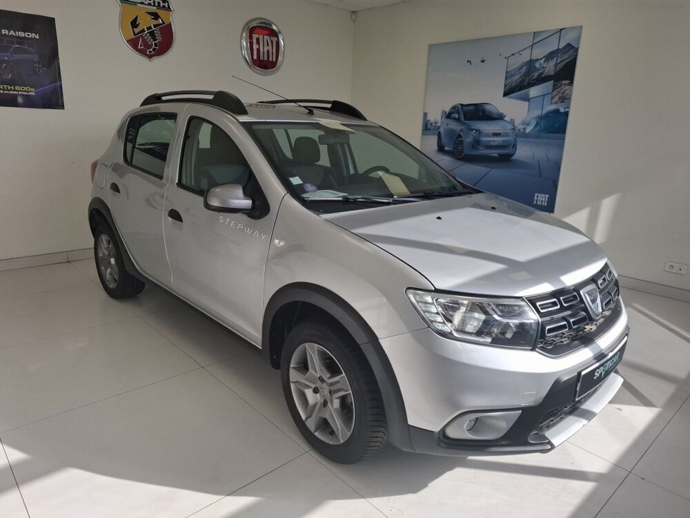 Sandero Stepway TCe 90 2017 occasion 76360 Barentin