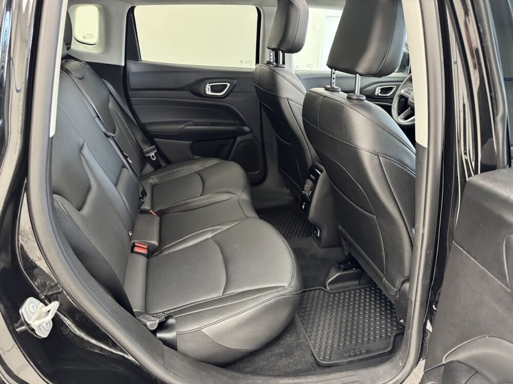 Compass 1.3 PHEV Turbo T4 240PS 4XE Summit AT 2024 occasion 76360 Barentin