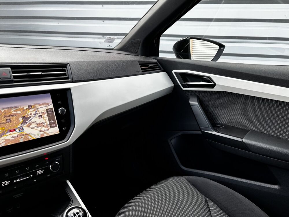 Arona 1.0 EcoTSI 95ch BVM5 S/S Xcellence 2019 occasion 86440 Mign&eacute;-Auxances