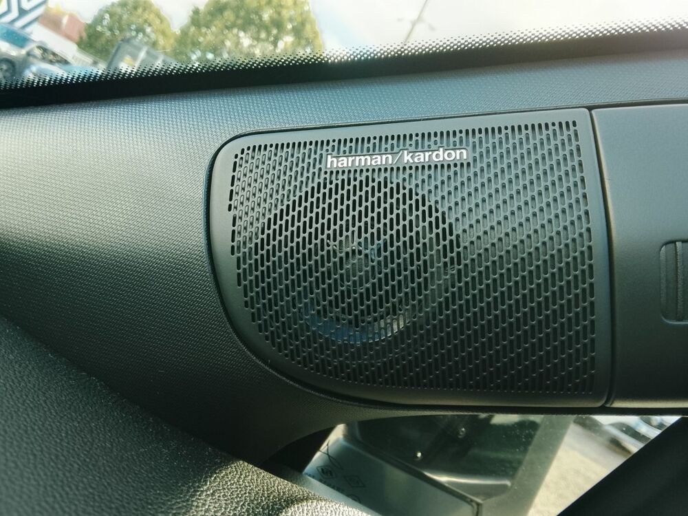 Symbioz iconic E-Tech full hybrid 145 - harmann kardon 2024 occasion 42240 Unieux