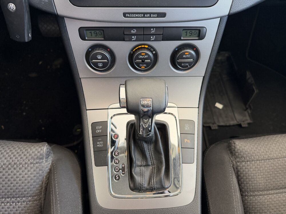 Passat Sportline 2.0 16S TDI 140 DSG 2007 occasion 53210 Soulg&eacute;-sur-Ouette