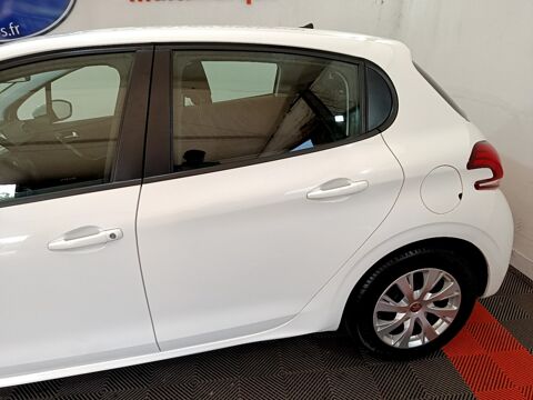 208 Puretech 82 S&S ACTIVE BUSINESS 2018 occasion 91580 &Eacute;tr&eacute;chy