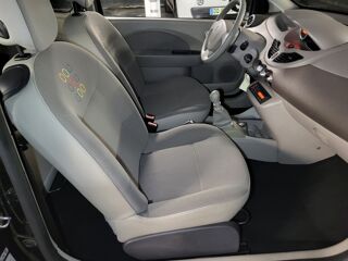 Twingo Expression 1.2 16v 75ch LEV Eco2 2011 occasion 93600 Aulnay-sous-Bois