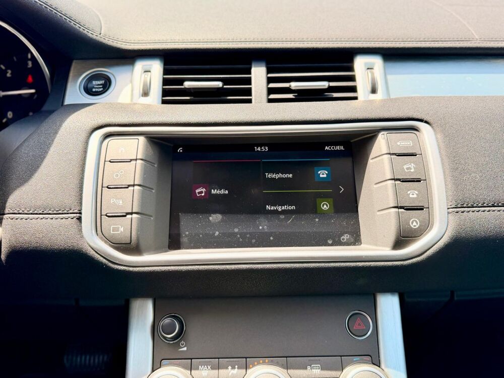 Range Rover Evoque TD4 180 BVA SE Dynamic 2017 occasion 63360 Gerzat