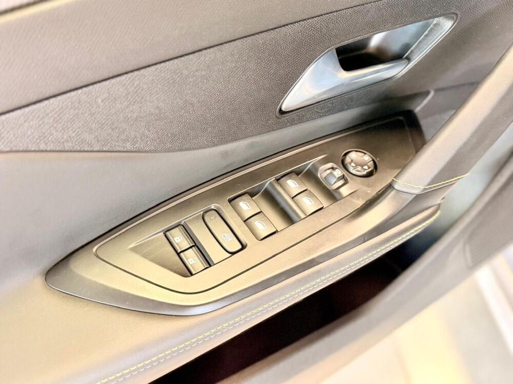 308 Hybrid 145 e-DCS6 GT 2025 occasion 63360 Gerzat