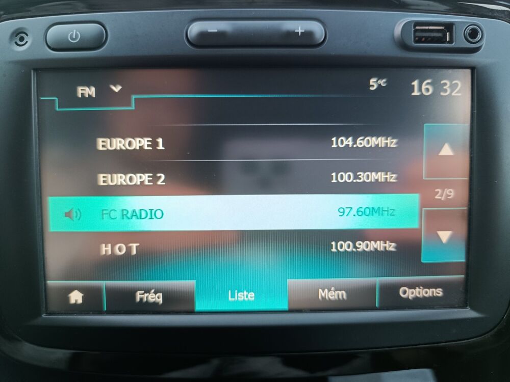 Captur Intens ENERGY TCe 120 2017 occasion 38300 Saint-Savin