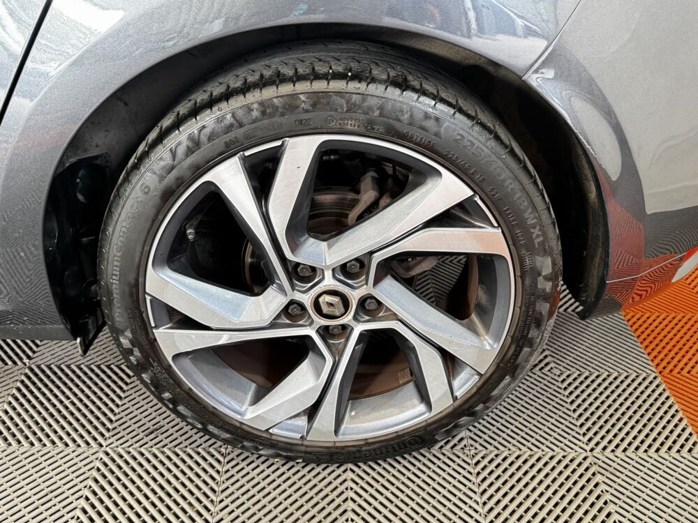 Megane IV R.S. Line TCe 140 EDC FAP -21N 2022 occasion 91580 &Eacute;tr&eacute;chy