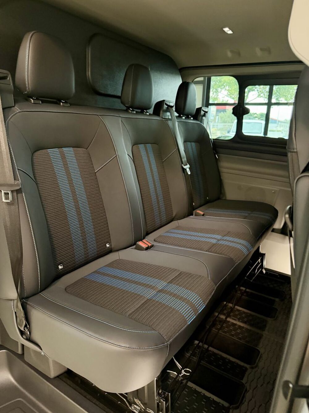 Jumpy 320 L2H1 2.5 Duratec 232 ch SPORT CA CVT 2026 occasion 63360 Gerzat