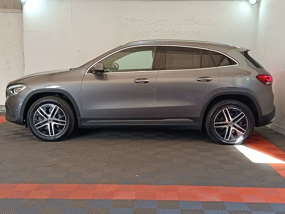 Classe GLA GLA 250 e Business Line DCT 2023 occasion 91580 &Eacute;tr&eacute;chy