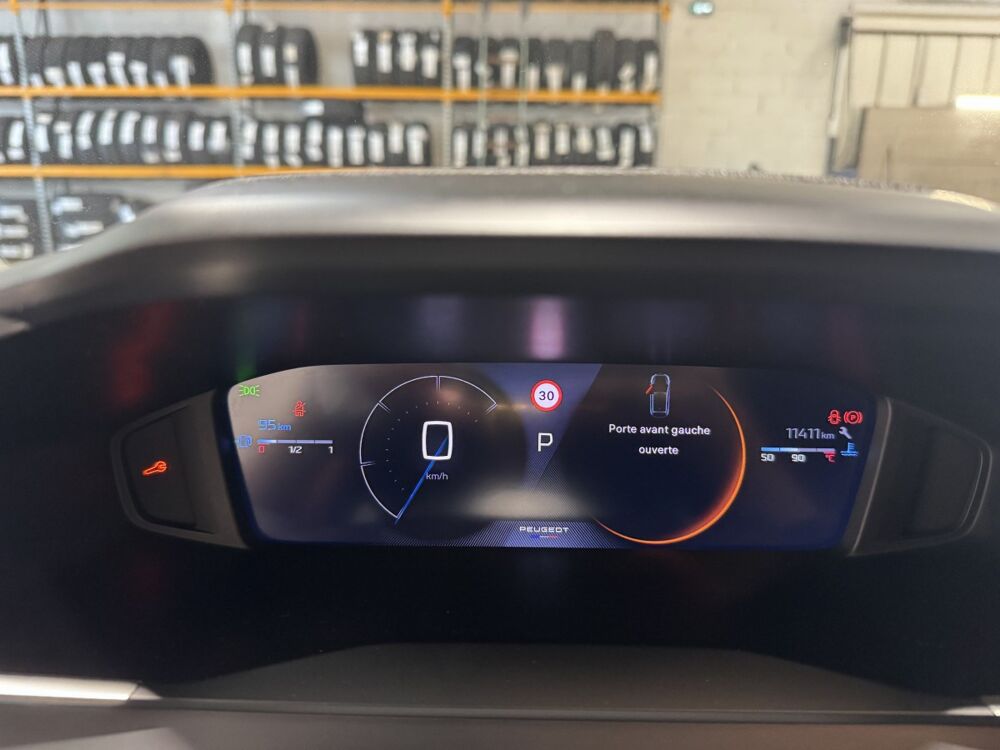 208 Hybrid 110 e-DCS6 Allure 2025 occasion 30220 Aigues-Mortes