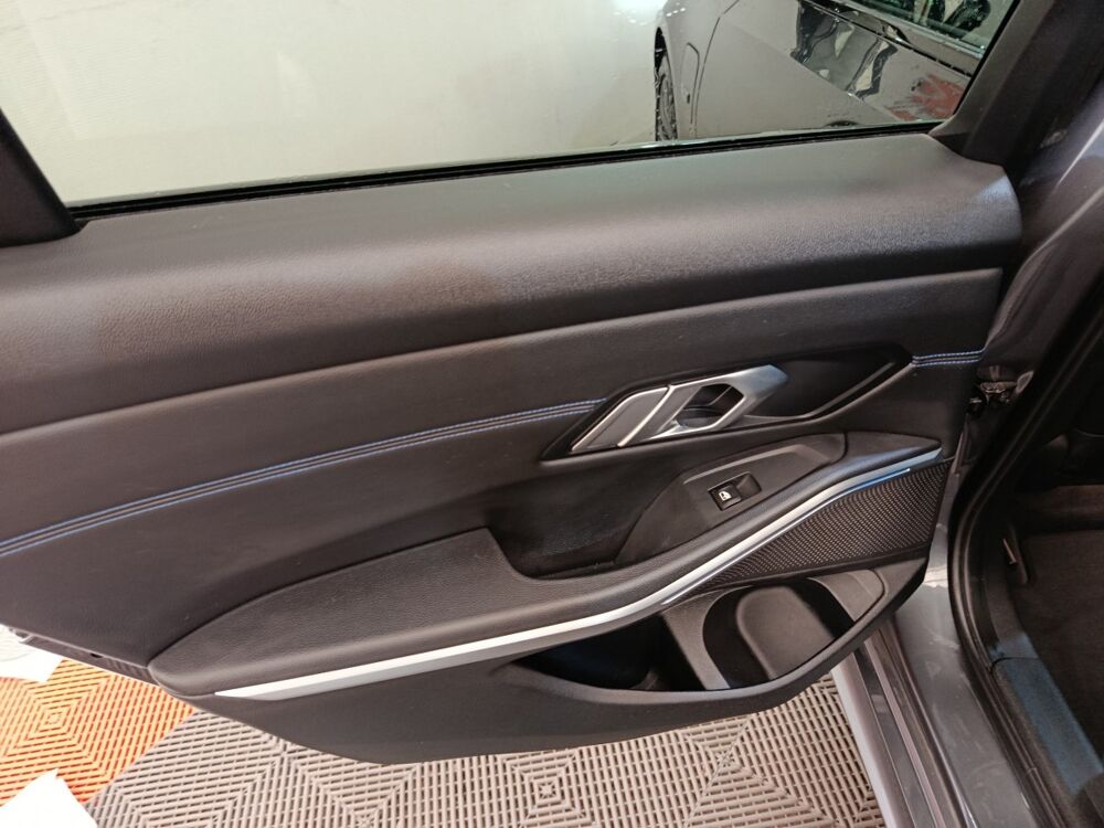 S&eacute;rie 3 320e 204ch M Sport BVA8 Hybride 2022 occasion 91580 &Eacute;tr&eacute;chy