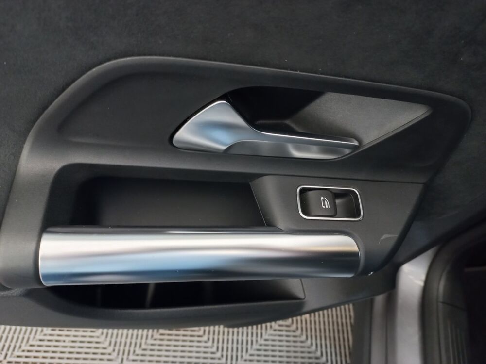Classe GLA 2.0 GLA 200 D AMG LINE DCT 2021 occasion 91580 &Eacute;tr&eacute;chy