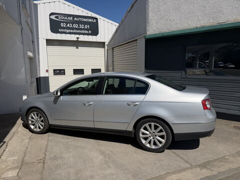 Passat Sportline 2.0 16S TDI 140 DSG 2007 occasion 53210 Soulg&eacute;-sur-Ouette