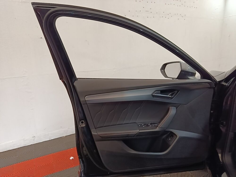 Formentor 1.4 e-HYBRID 204ch DSG6 Business Edition 2024 occasion 91580 &Eacute;tr&eacute;chy