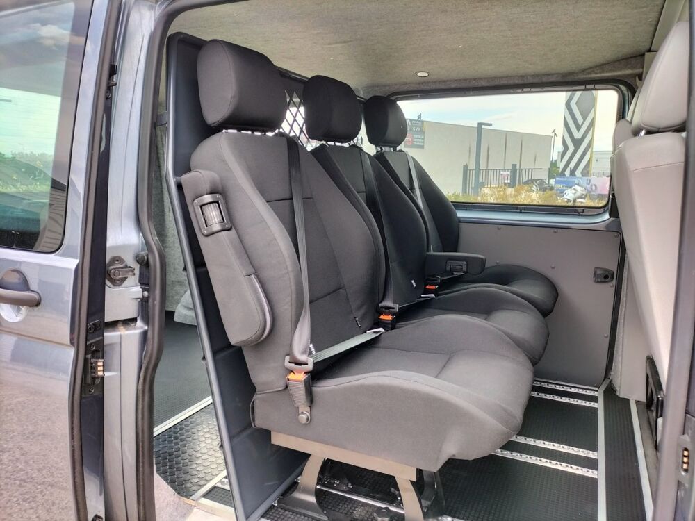 Transporter 2.0 BITDI 180 4MOTION LWB DSG7 Confort 4 portes (co2 232) 2011 occasion 34150 Gignac