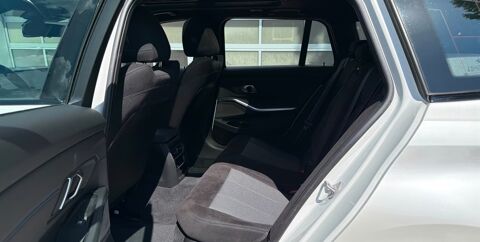 S&eacute;rie 3 330e M Sport Pro 292 Pack noir Toit ouvrant Attelage Autres 2025 occasion 69007 Lyon