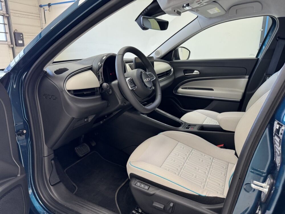 Fiat 600 1.2 Hybrid 100 DCT6 La Prima 2025 occasion 76360 Barentin
