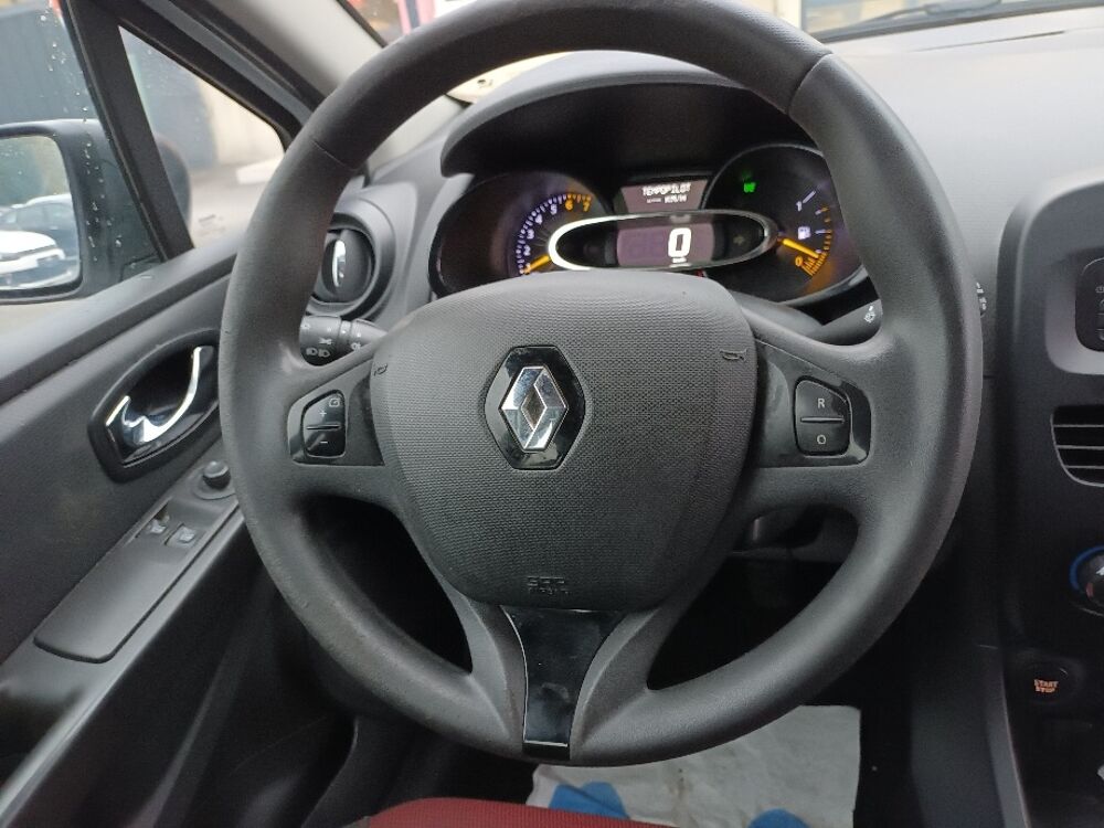 Clio IV Expression 1.2 16v 75 2015 occasion 35210 Ch&acirc;tillon-en-Vendelais