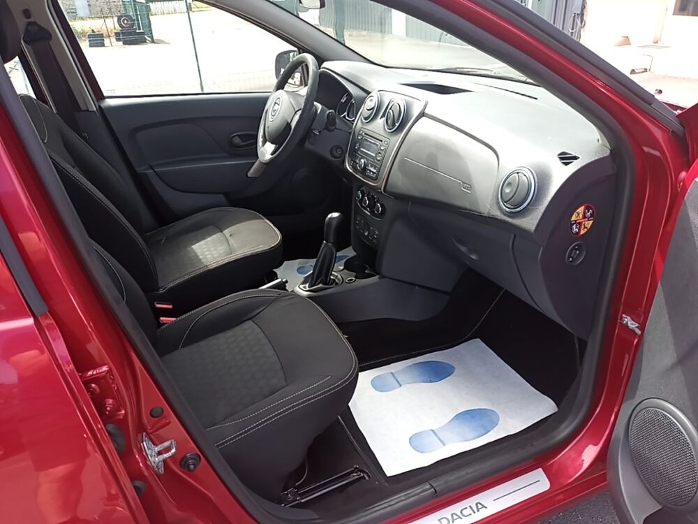 Sandero Laur&eacute;ate 1.2 16V 75 2013 occasion 35210 Ch&acirc;tillon-en-Vendelais