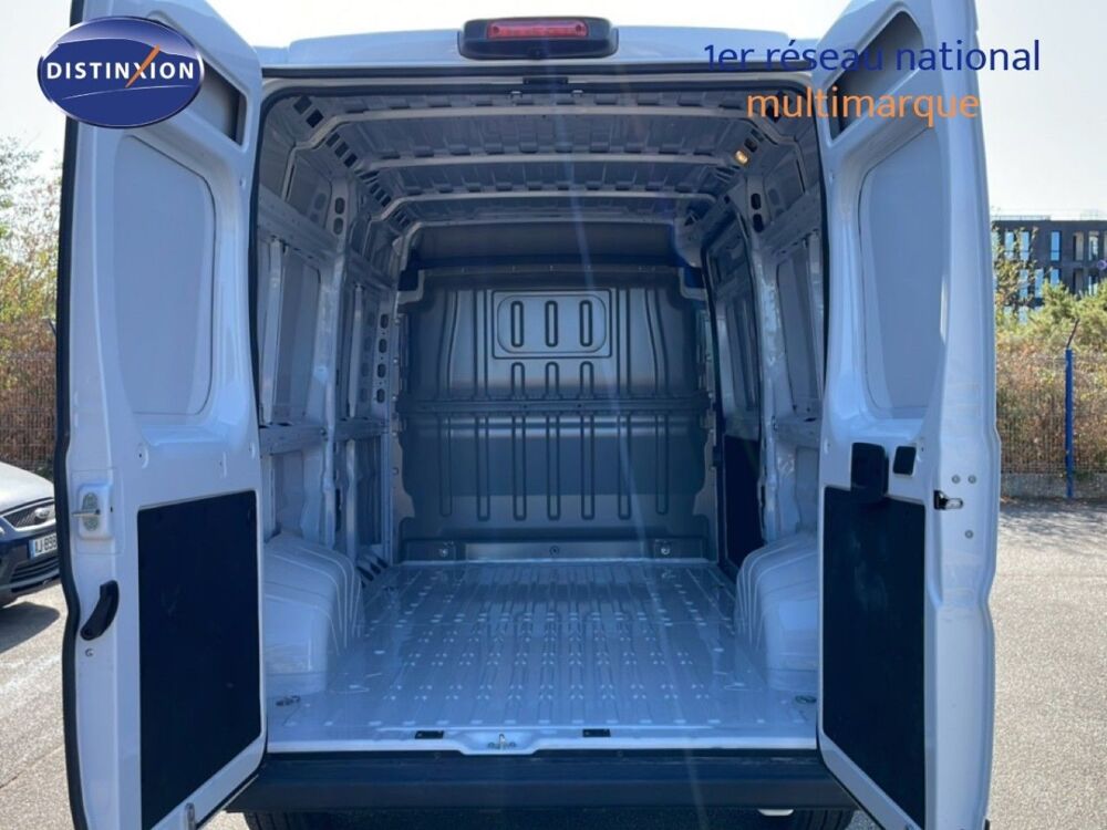 Boxer 335 L2H2 2.2BHDI 140BVA8 PK TECHNO PREM 2025 occasion 91580 &Eacute;tr&eacute;chy