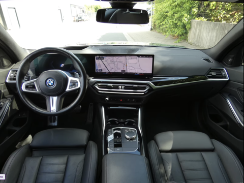 S&eacute;rie 3 330e xDrive 292ch M Sport - Attelage r&eacute;tractable - Harman Ka 2023 occasion 69007 Lyon