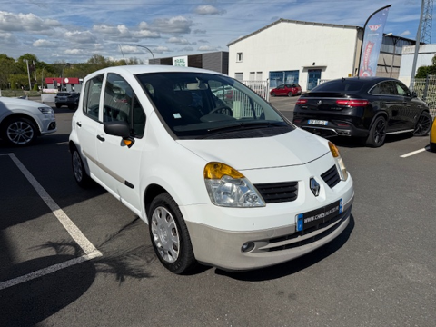 Modus Pack Expression 1.5 dCi 65 5 portes (juil. 2005) (co2 125) 2005 occasion 19360 Malemort-sur-Corr&egrave;ze