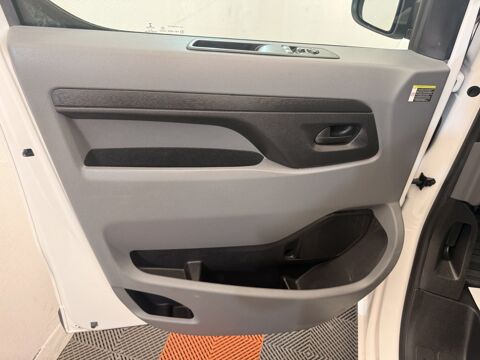 Jumpy Taille XS 100% &euml;lectric 50kWh Cityvan 2022 occasion 91580 &Eacute;tr&eacute;chy