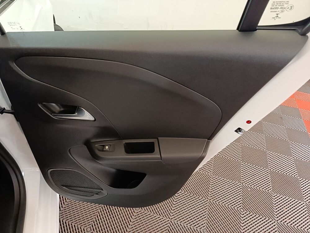 Corsa 1.2 Turbo 100ch auto Elegance Business 2022 occasion 91580 &Eacute;tr&eacute;chy