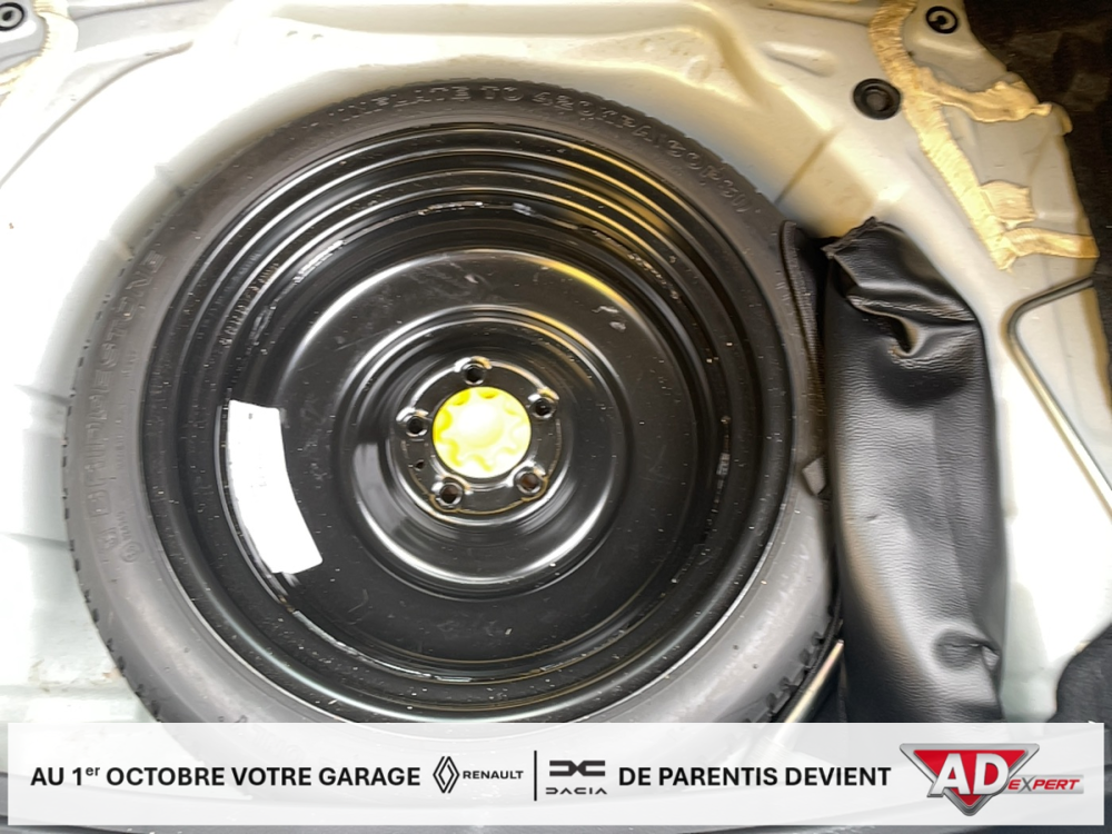 Auris 1.2T Dynamic (new2015) 5 portes (mai 2015) (co2 112) 2015 occasion 40160 Parentis-en-Born