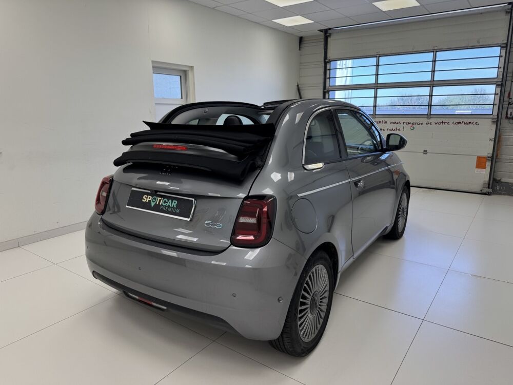 500 C 42kWh Pack Confort & Style 2023 occasion 76360 Barentin