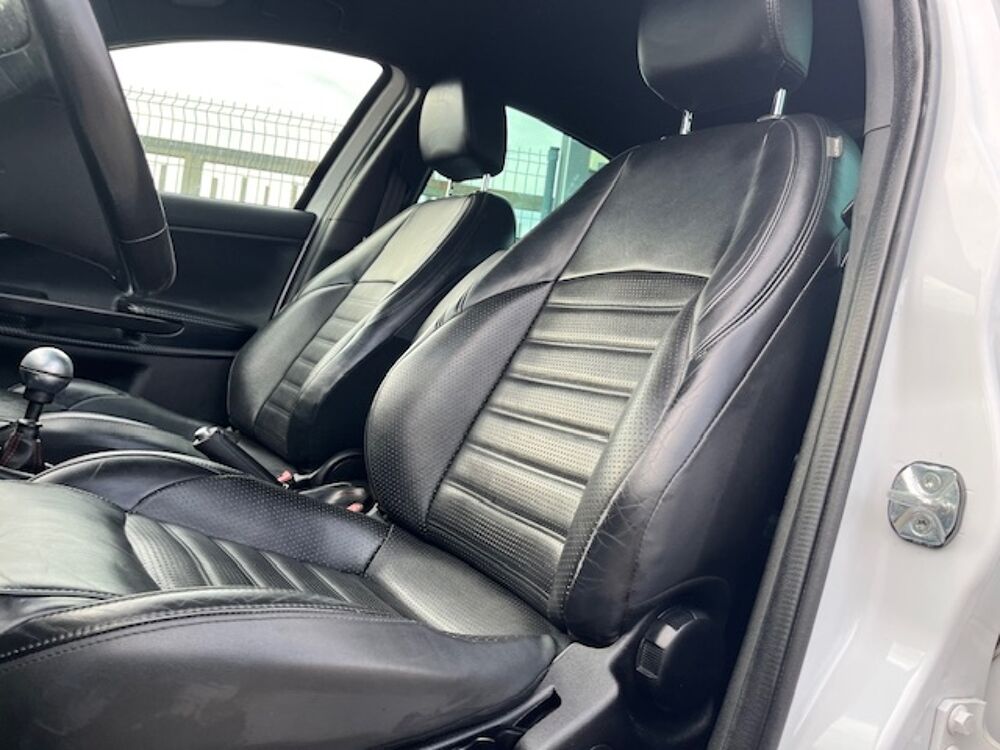 Giulietta 1.4 MultiAir 150ch S/S Lusso 5 portes (avril 2016) (co2 127 2016 occasion 47200 Saint-Pardoux-du-Breuil