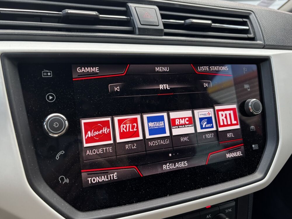 Arona 1.0 EcoTSI 95ch BVM5 S/S Xcellence 2019 occasion 86440 Mign&eacute;-Auxances