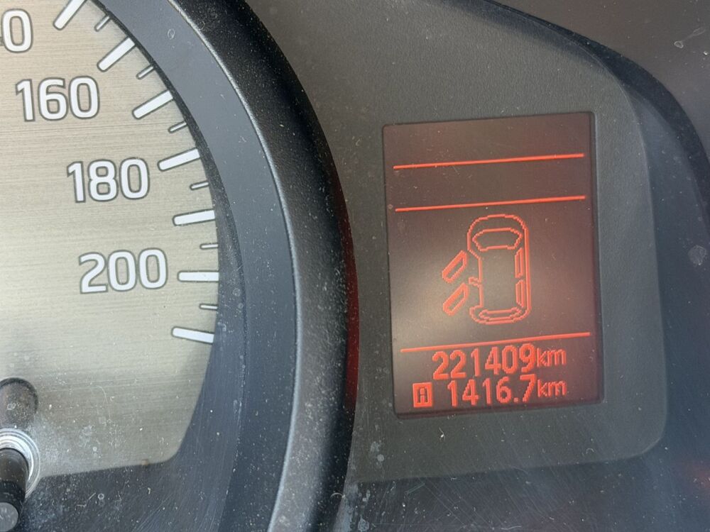 Jumpy 1,5L dCi 110ch  vendu dans l'&eacute;tat  2015 occasion 53210 Soulg&eacute;-sur-Ouette