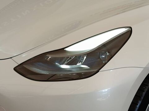 Model 3 Grande Autonomie Dual-Motor AWD 2024 occasion 91580 &Eacute;tr&eacute;chy