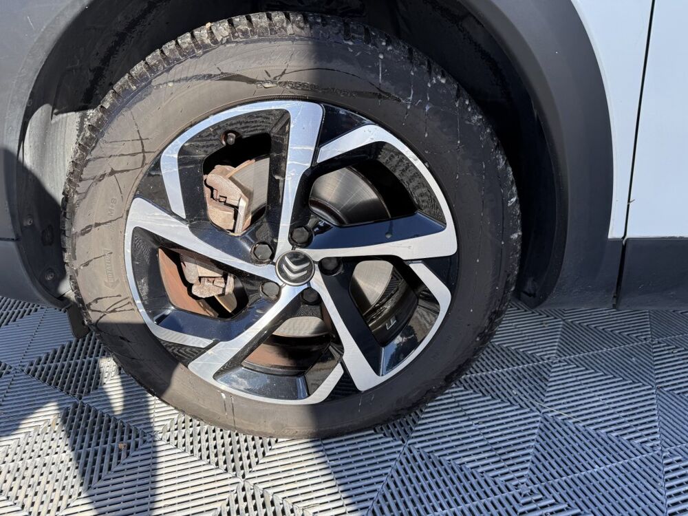 C5 aircross Hybrid 225 &euml;-EAT8 Shine 2021 occasion 69330 Meyzieu