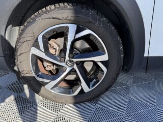 C5 aircross Hybrid 225 &euml;-EAT8 Shine 2021 occasion 69330 Meyzieu