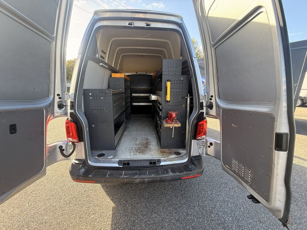 Jumpy 2.0 TDi 110 L2H1 Business 2022 occasion 91580 &Eacute;tr&eacute;chy