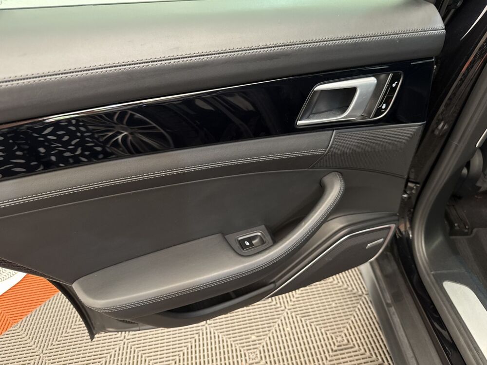 Panamera 4 E-Hybrid Sport Turismo 2018 occasion 91580 &Eacute;tr&eacute;chy
