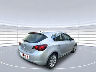Astra 1.7 CDTI 125 ch FAP Connect Pack 2012 occasion 61170 Montchevrel
