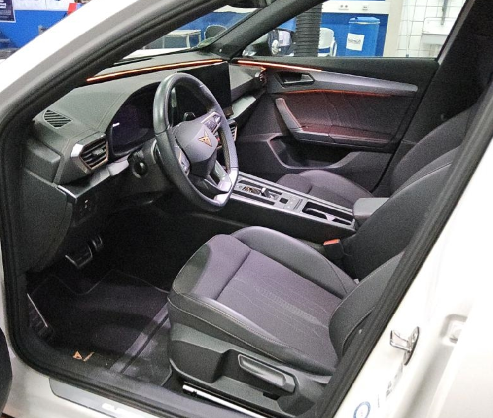 Formentor 1.4 e-HYBRID 245ch DSG6 VZ 2023 occasion 63360 Gerzat