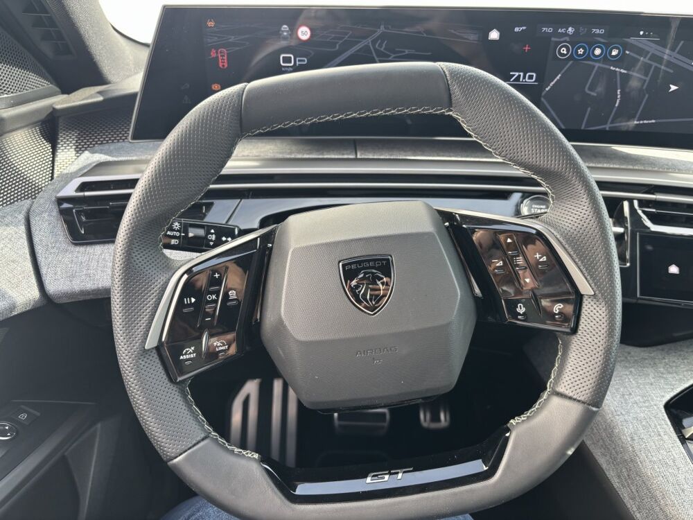 5008 1.2 HYBRID 145 E-DCS6 GT 2025 occasion 69330 Meyzieu