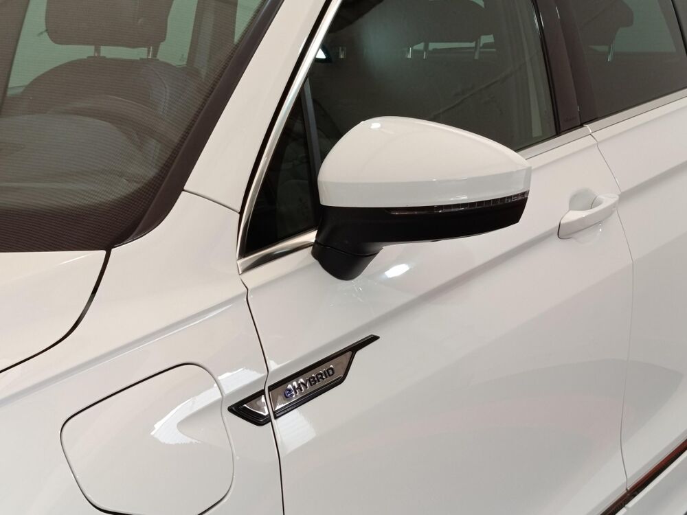 Tiguan 1.4 EHYBRID 245 DSG6 R-LINE EXCLUSIVE 2023 occasion 91580 &Eacute;tr&eacute;chy
